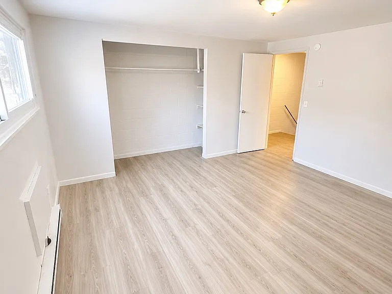 52A6 E Perry Hill Rd #6E — Photo 6