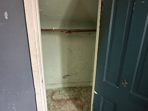 4th image of 5538 S Perry Ave