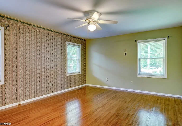 18 Strawberry Ln — Photo 5