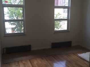 1444 30th Dr APT 3, Astoria, NY 11102