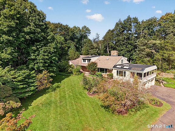 3rd image of 333 Mansfield Road