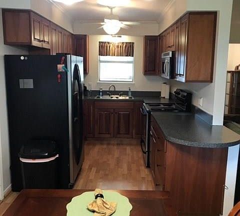 5th image of 8511 Fairbrook Ln