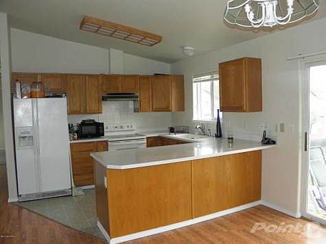 2 Kitchen (up)