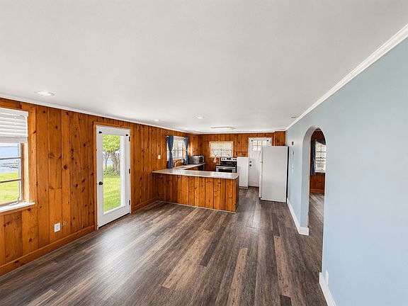 4th image of 88 W Olcott Lake Dr