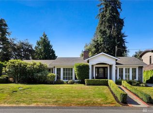11025 NE 17th St, Bellevue, WA 98004