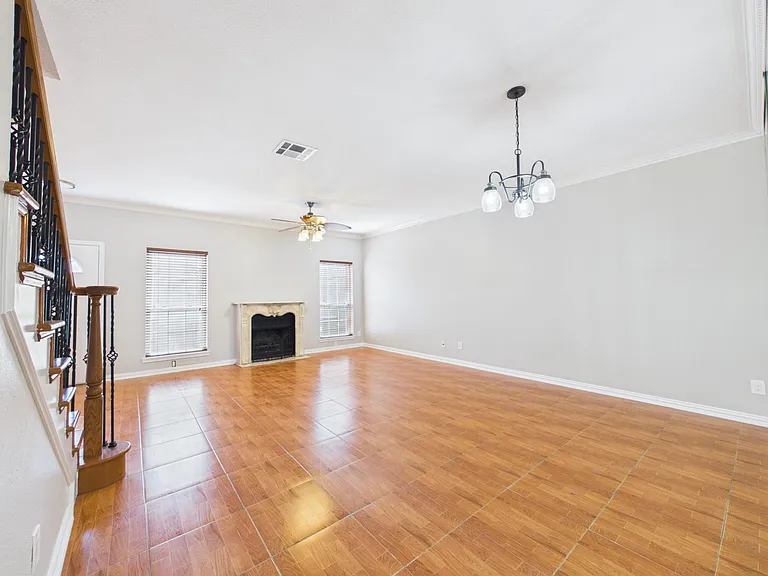 4001 Tanglewilde St #709 — Photo 3