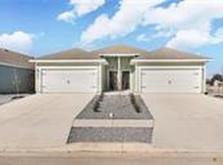 3428 Scott Cir, Seguin, TX 78155