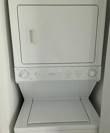 4th image of 133 NE 2nd Ave APT 2510