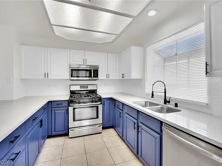 3009 Blue Fin Cir — Photo 20