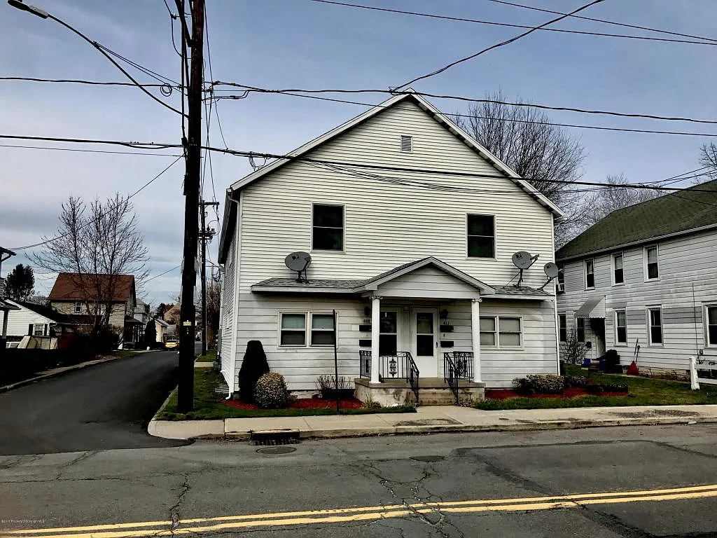 413 Oak St #L-33 photo 1