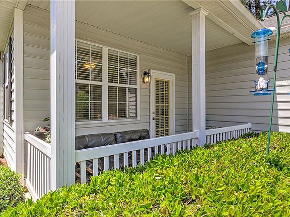 5th image of 105 Windcroft Cir NW
