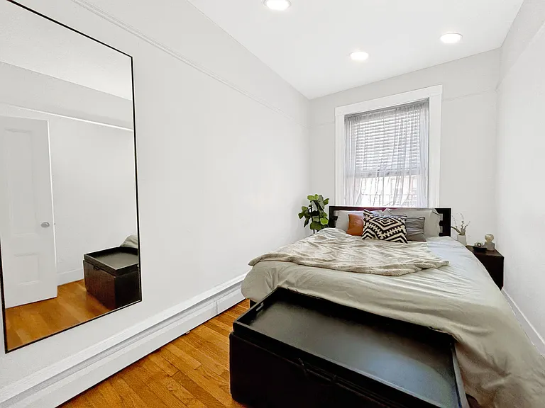 426 Marlborough St #5 — Photo 4