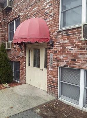 4th image of 33 A Jackson St #102