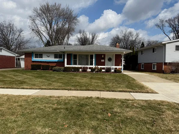 1073 Ruth Ave, Ypsilanti, MI 48198