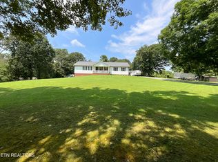 6155 Babelay Rd, Knoxville, TN 37924