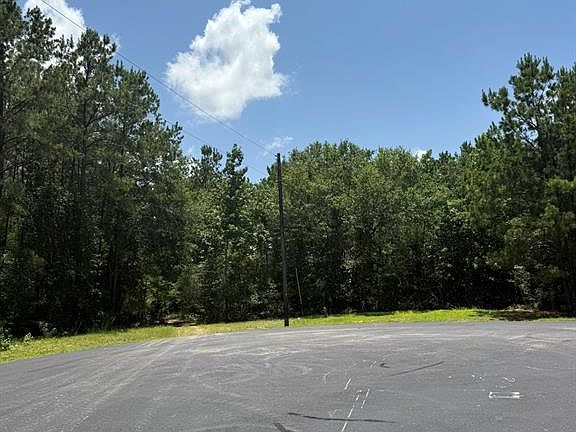 4th image of 17655 Julianne Dr