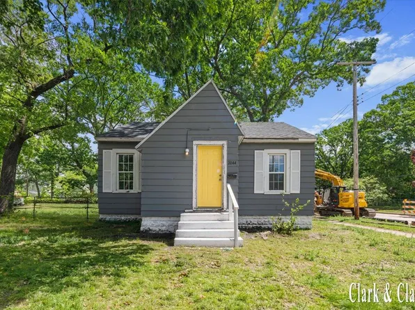 2044 Wood St, Muskegon Heights, MI 49444