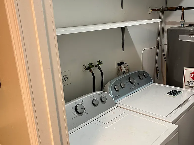 7608 Bristol Ln #F — Photo 10