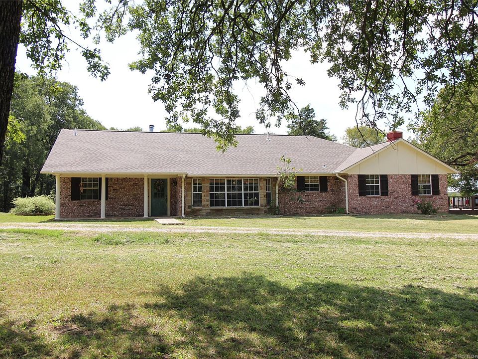 1st image of 132 Woodlawn Dr