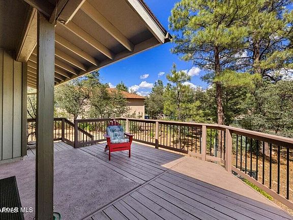 3rd image of 30 Wildwood Drive