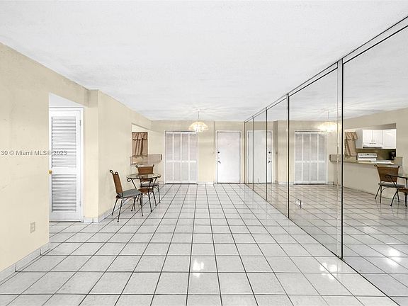 3rd image of 9140 Fontainebleau Blvd APT 104