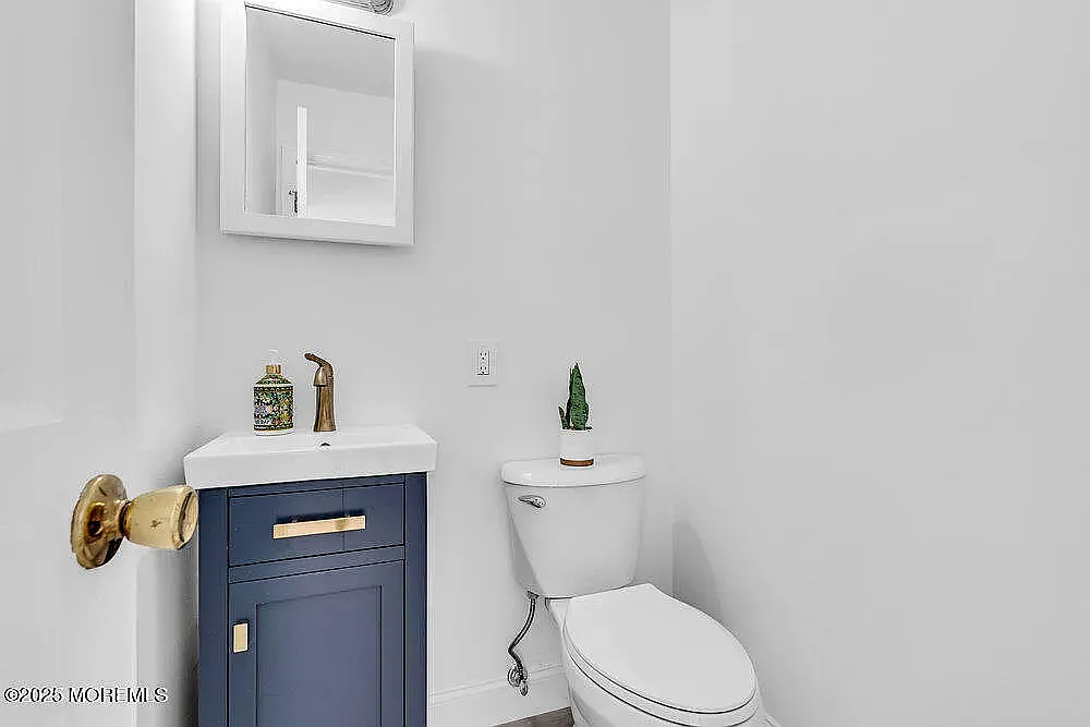 3 bed, 1728 sqft, $4,500 — Photo 4