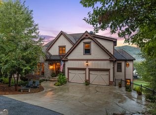 96 Fair View Dr, Clayton, GA 30525