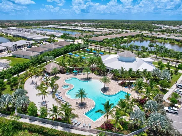 16792 Seasons Coast DR, BONITA SPRINGS, FL 34135