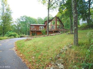 446 Wealthy Rd, Linden, VA 22642