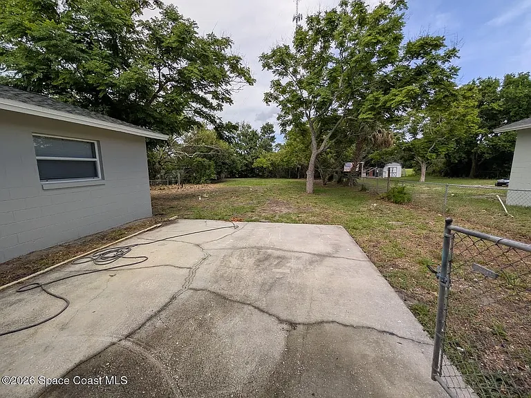 1585 Barna Ave — Photo 12