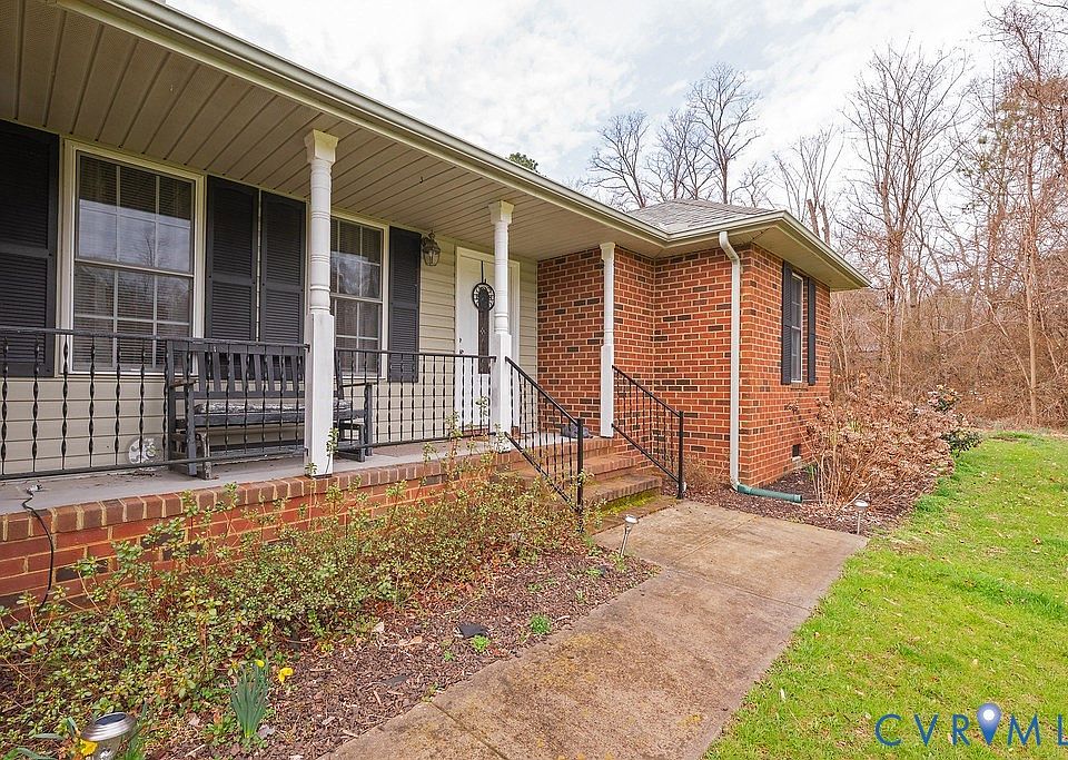 1st image of 203 Blundons Rd