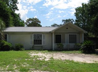 1430 Stanford Rd, Gulf Breeze, FL 32563