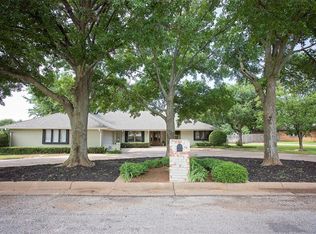 108 Fawn Trl, Graham, TX 76450