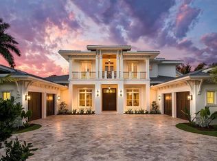 29901 Osprey Ct, Tavares, FL 32778