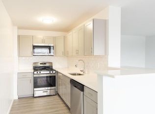 801 N Broad St APT 6A, Elizabeth, NJ 07208