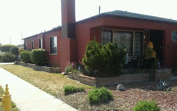 2nd image of 15300 S Saint Andrews Pl