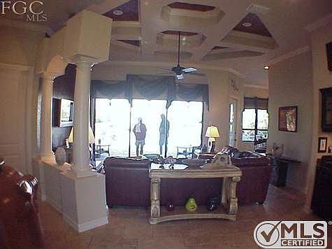 3rd image of 2023 SW 52nd St
