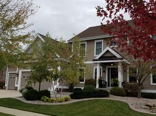 1728 Dunwoody Ln, Waunakee, WI 53597