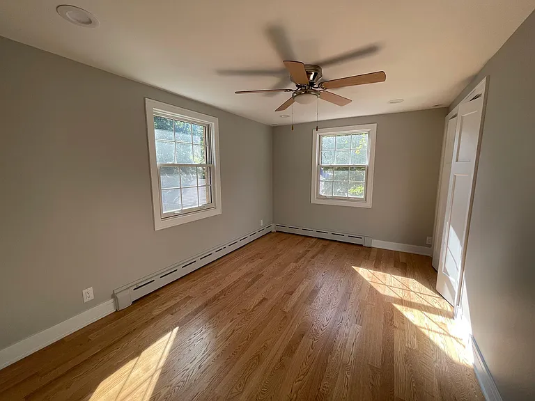 1921 Highland Ave — Photo 11