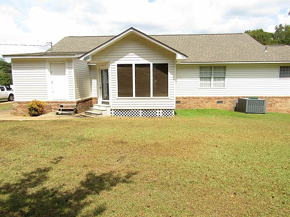 5th image of 419 Crestwood Dr