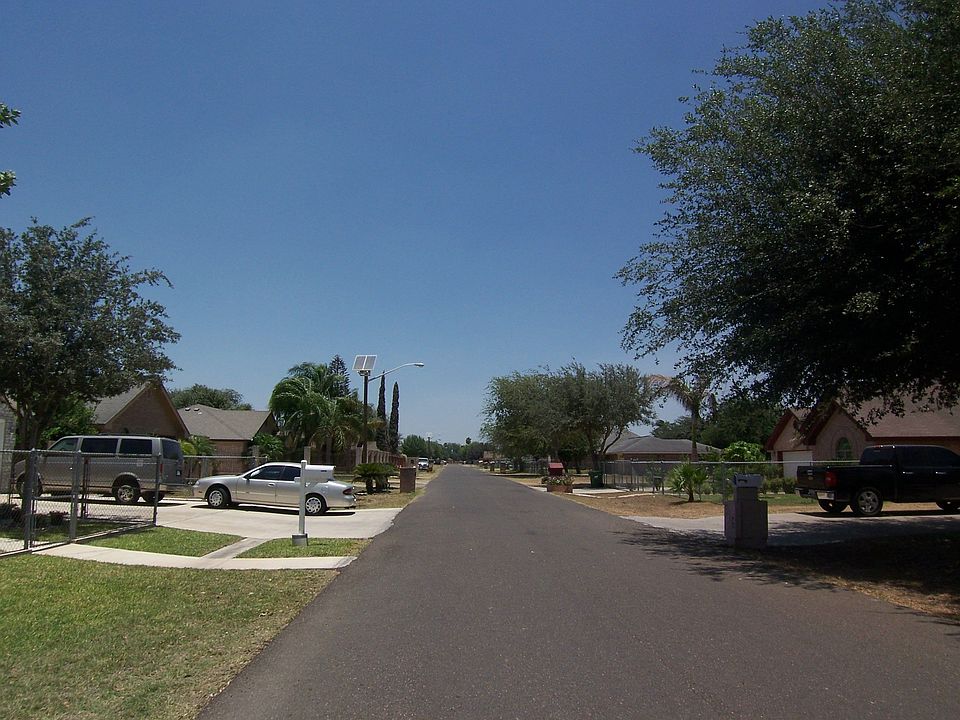 2nd image of 921 Nogales St