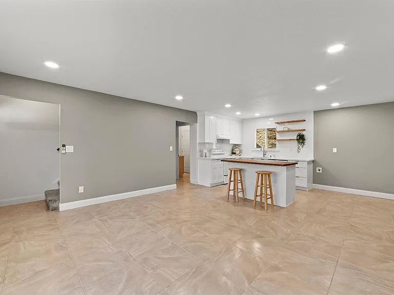 3106 Spanish Ravine Rd — Photo 5