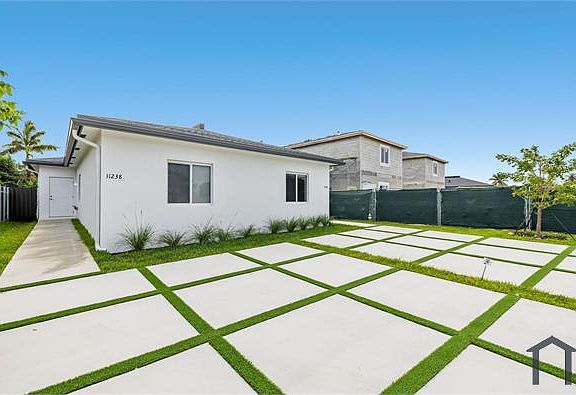 2nd image of 11238 SW 187th St