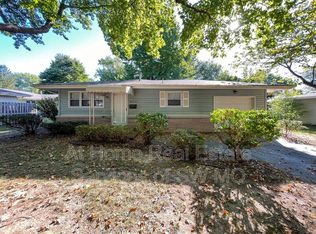 2032 S Delaware Ave, Springfield, MO 65804