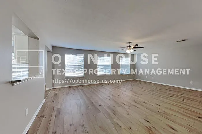 4818 Twisting Rd — Photo 3