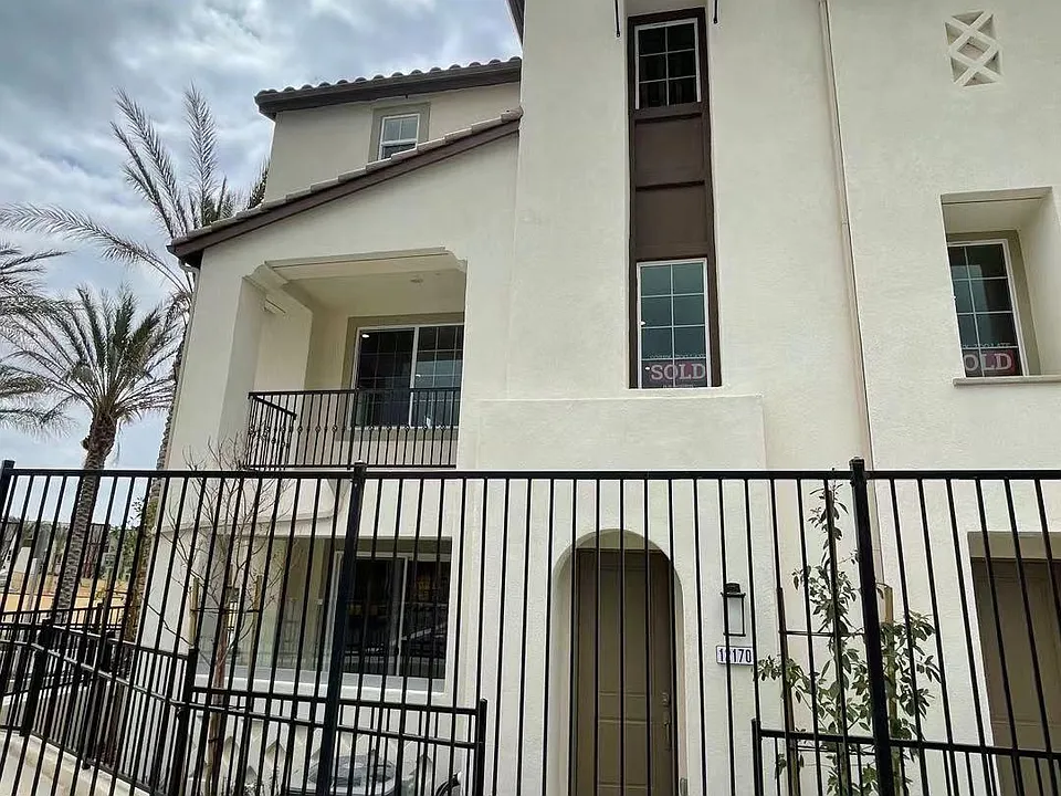 12170 Meridian Dr