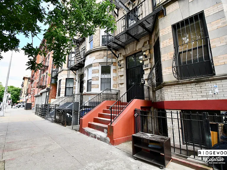 782 Prospect Pl #1R — Photo 11