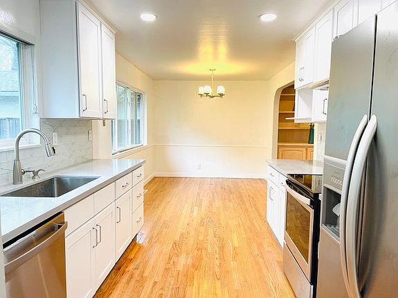4th image of 1068 Wood Duck Ave
