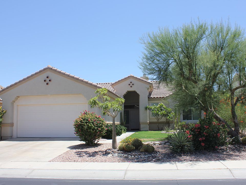 1st image of 78725 Moonstone Ln