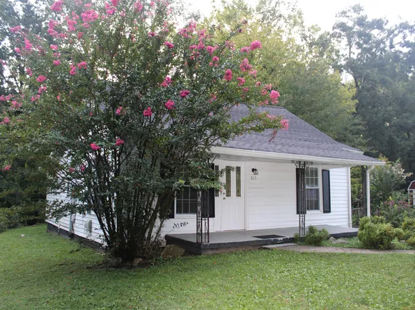 805 Short St, Maryville, TN 37804